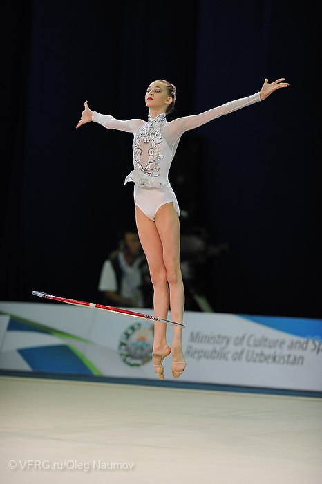 Maria Titova-Hoop-junior team competition-Happy Caravan Tashkent 2012